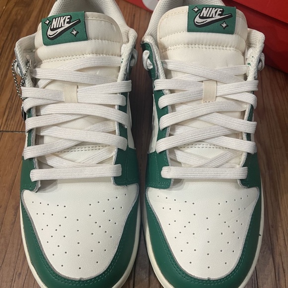 Nike dunk low lottery 9.5